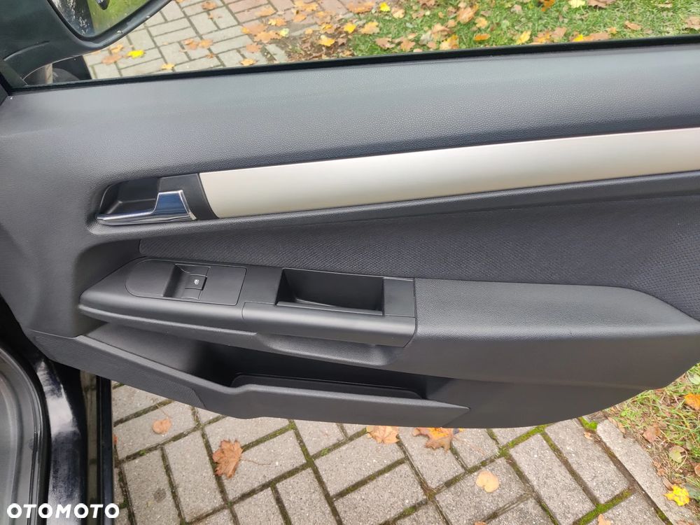 Opel Astra 1.6 Caravan Catch me - 26