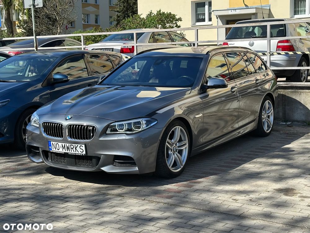 BMW Seria 5 M550d xDrive Sport-Aut - 1