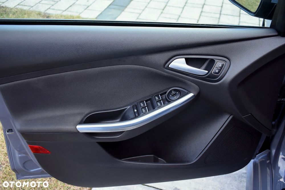 Ford Focus 2.0 TDCi ST - 22