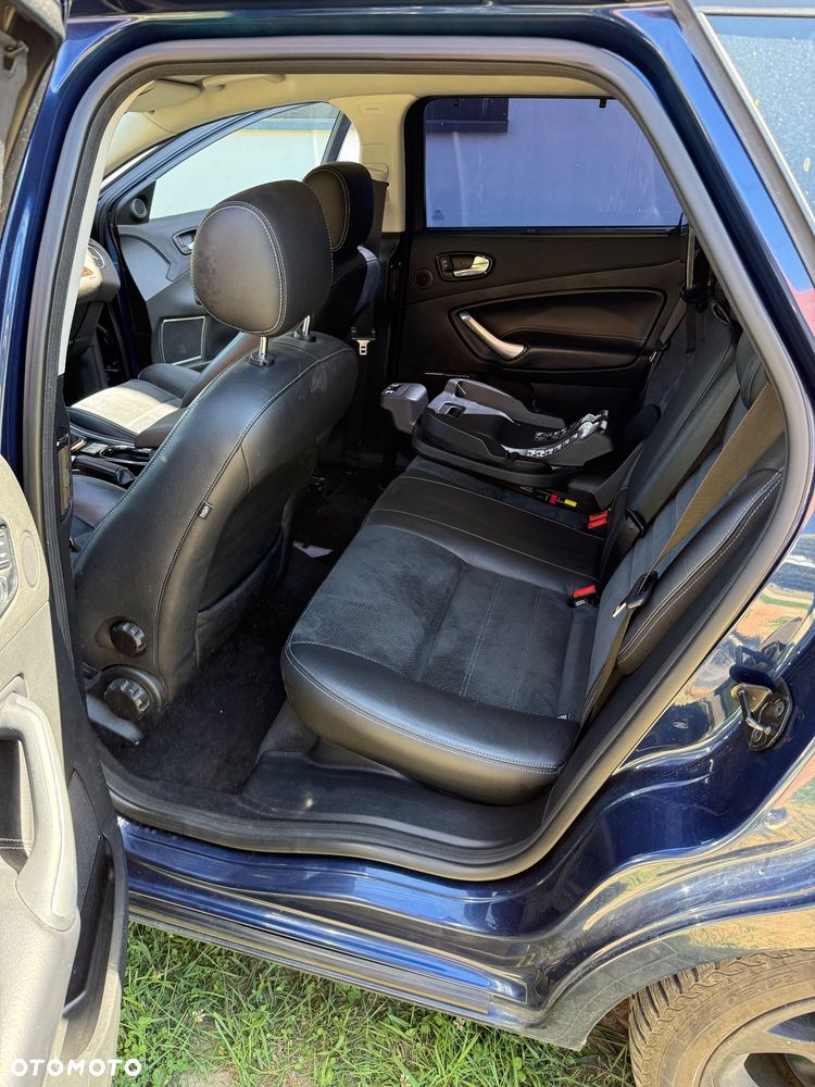 Ford Mondeo - 13