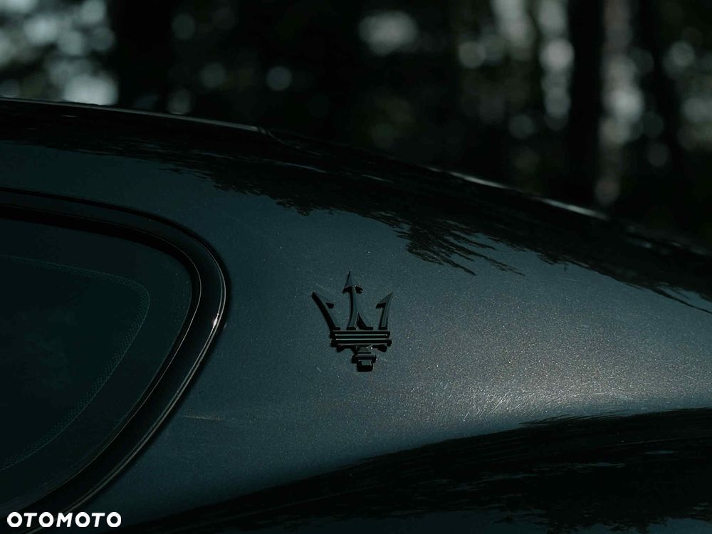 Maserati GranTurismo - 10