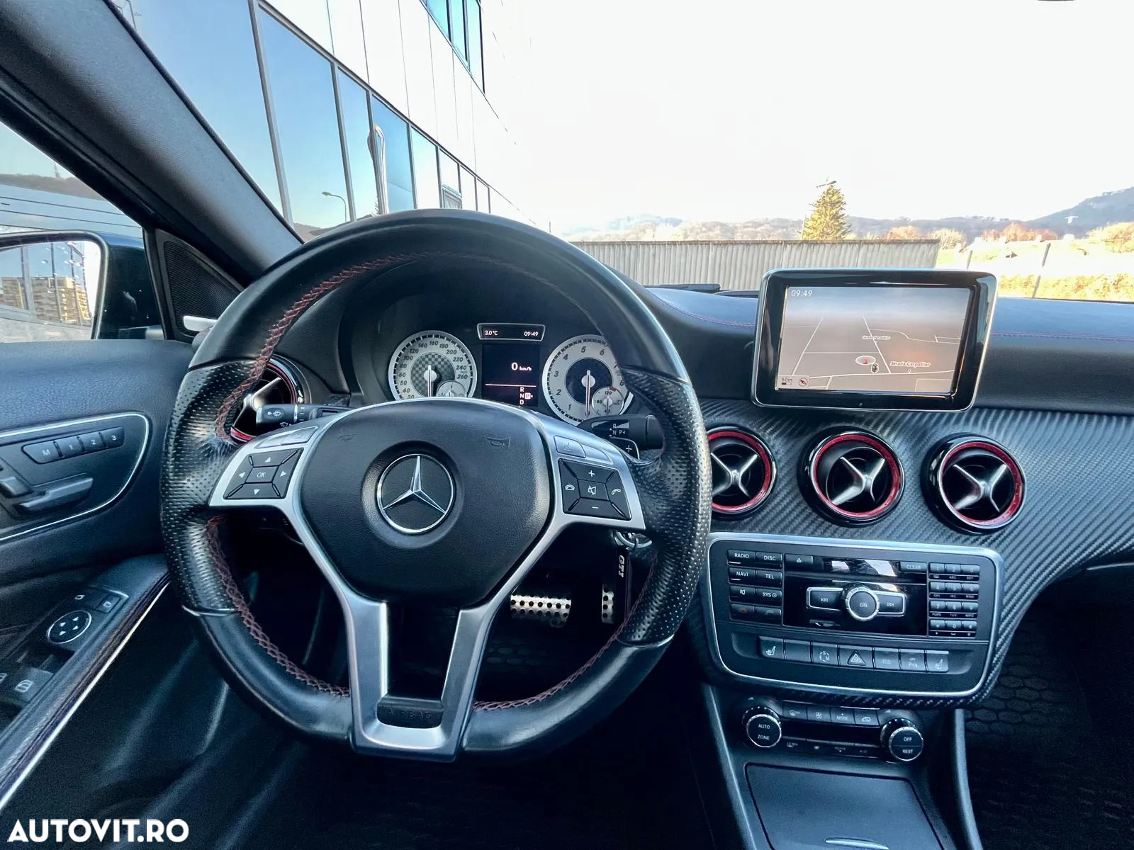 Mercedes-Benz A - 10