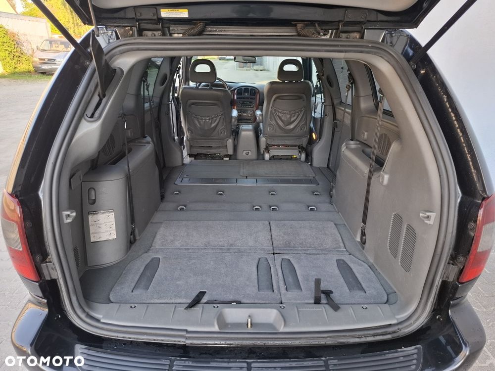 Chrysler Grand Voyager - 8