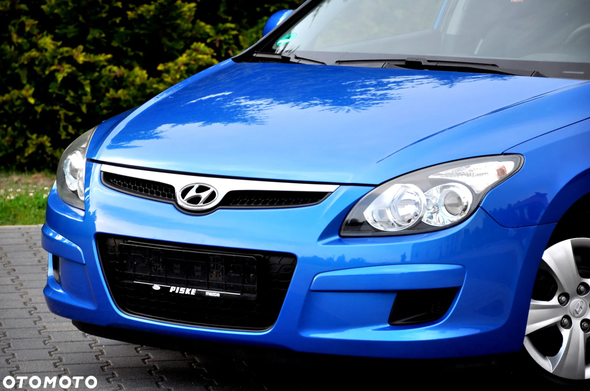 Hyundai i30 1.4 Base + - 6