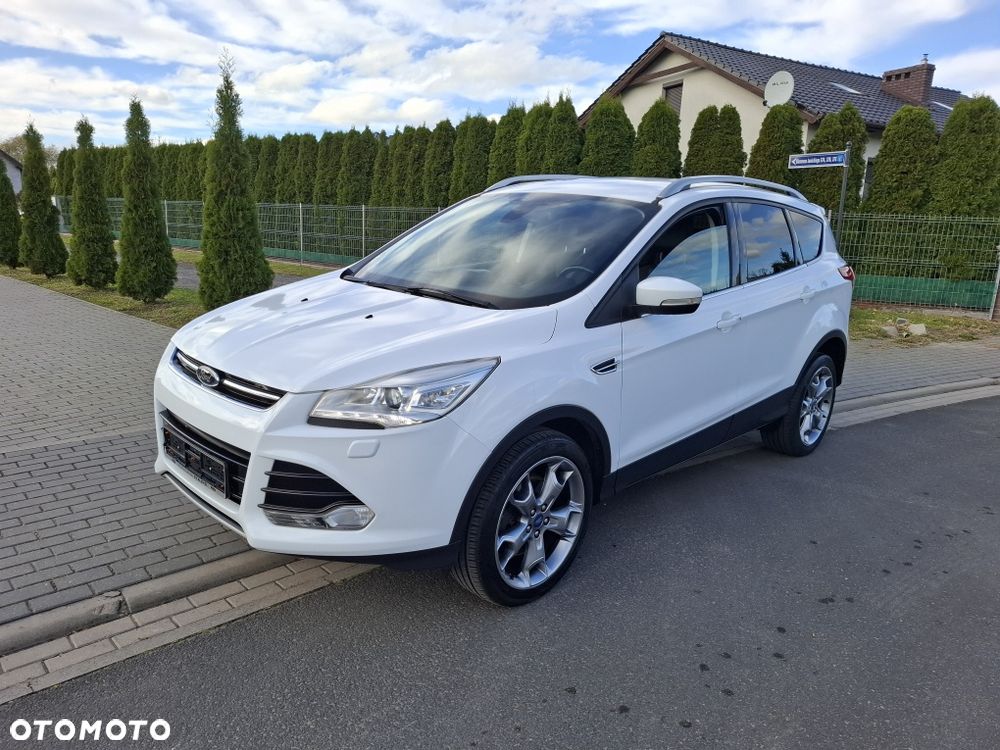 Ford Kuga - 1