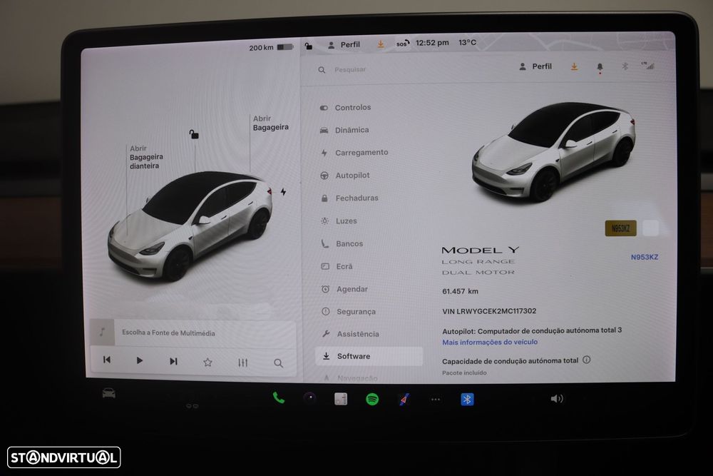 Tesla Model Y Long Range Dual Motor AWD - 19