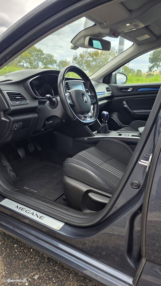Renault Mégane Sport Tourer 1.5 Blue dCi GT Line - 12