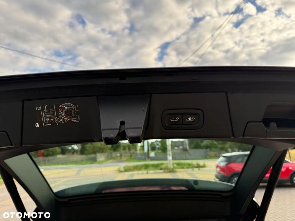 Volvo V90 - 17