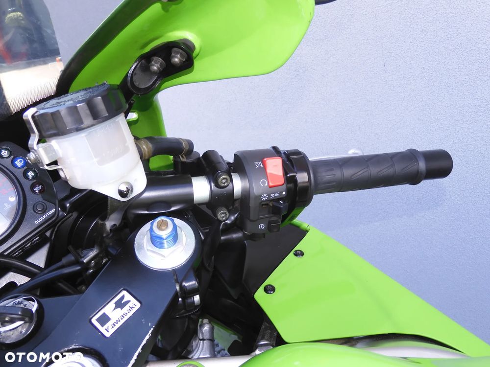 Kawasaki Ninja - 28