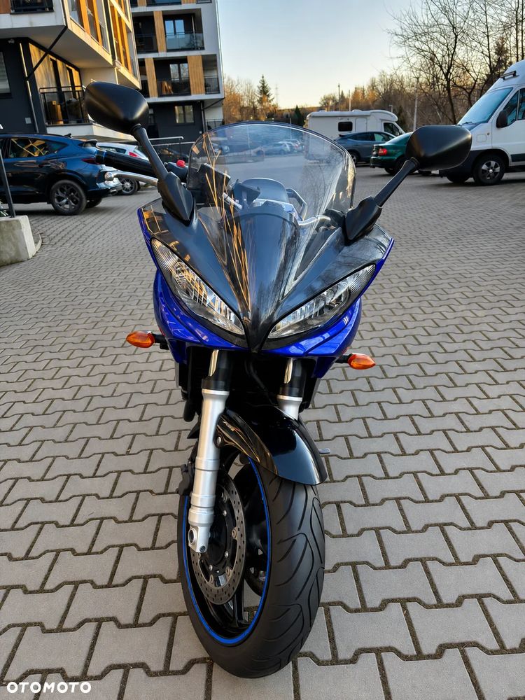 Yamaha FZ6 - 4