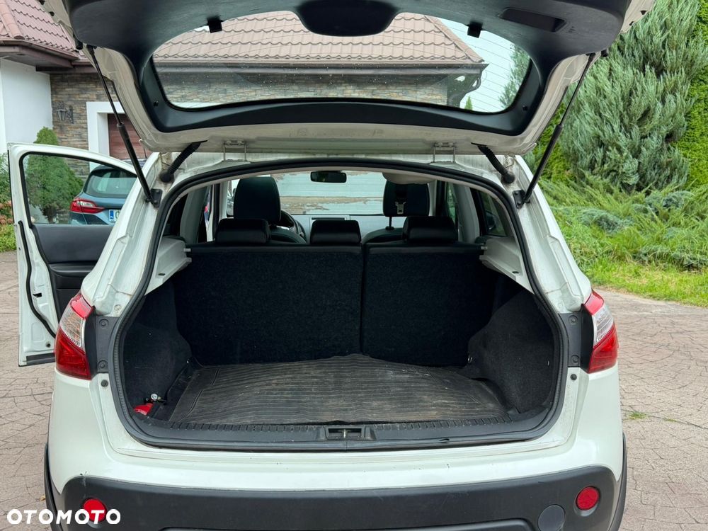 Nissan Qashqai 1.6 DCi Tekna EU6 - 9