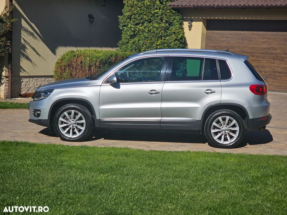 Volkswagen Tiguan 2.0 TDI 4Motion DSG Sport & Style - 2