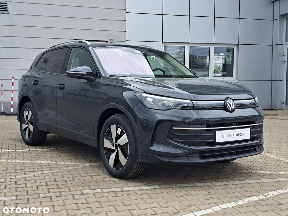 Volkswagen Tiguan - 4