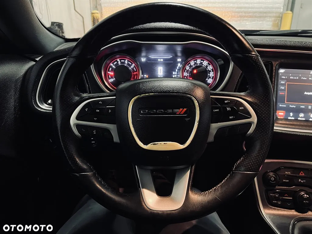 Dodge Challenger Automatik R/T Plus - 9