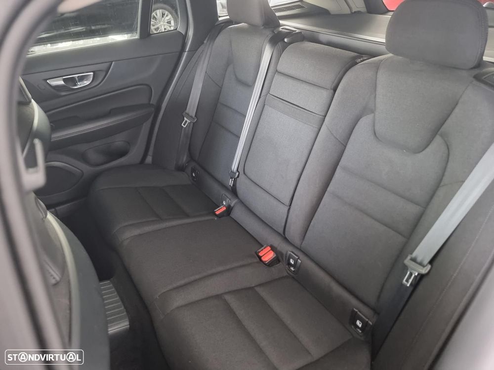 Volvo V60 2.0 T6 AWD TE Inscription Expression - 17