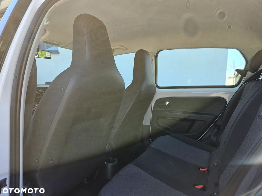 Volkswagen up! 1.0 move CityLine - 10