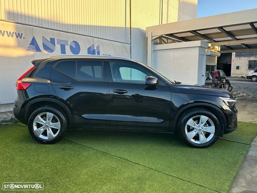 Volvo XC 40 1.5 T2 Momentum Plus Geartronic - 6
