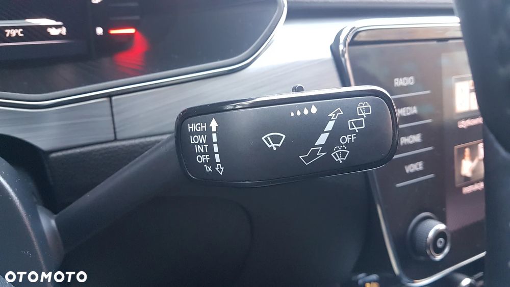 Skoda Superb 1.5 TSI Ambition DSG - 25