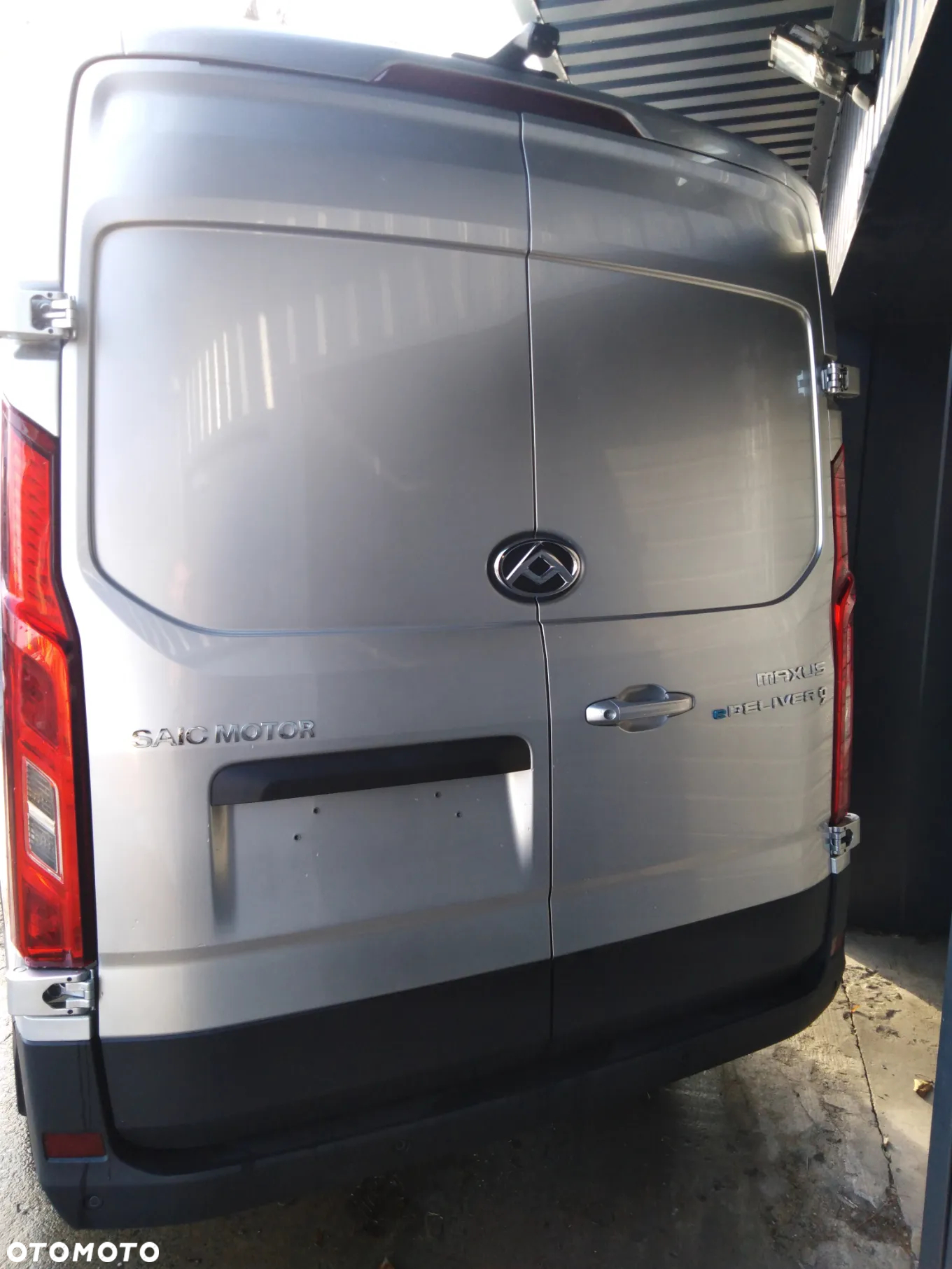 Maxus e-Delivery 9 - 9