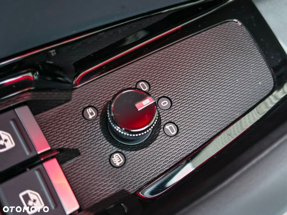 Audi Q3 Sportback - 16