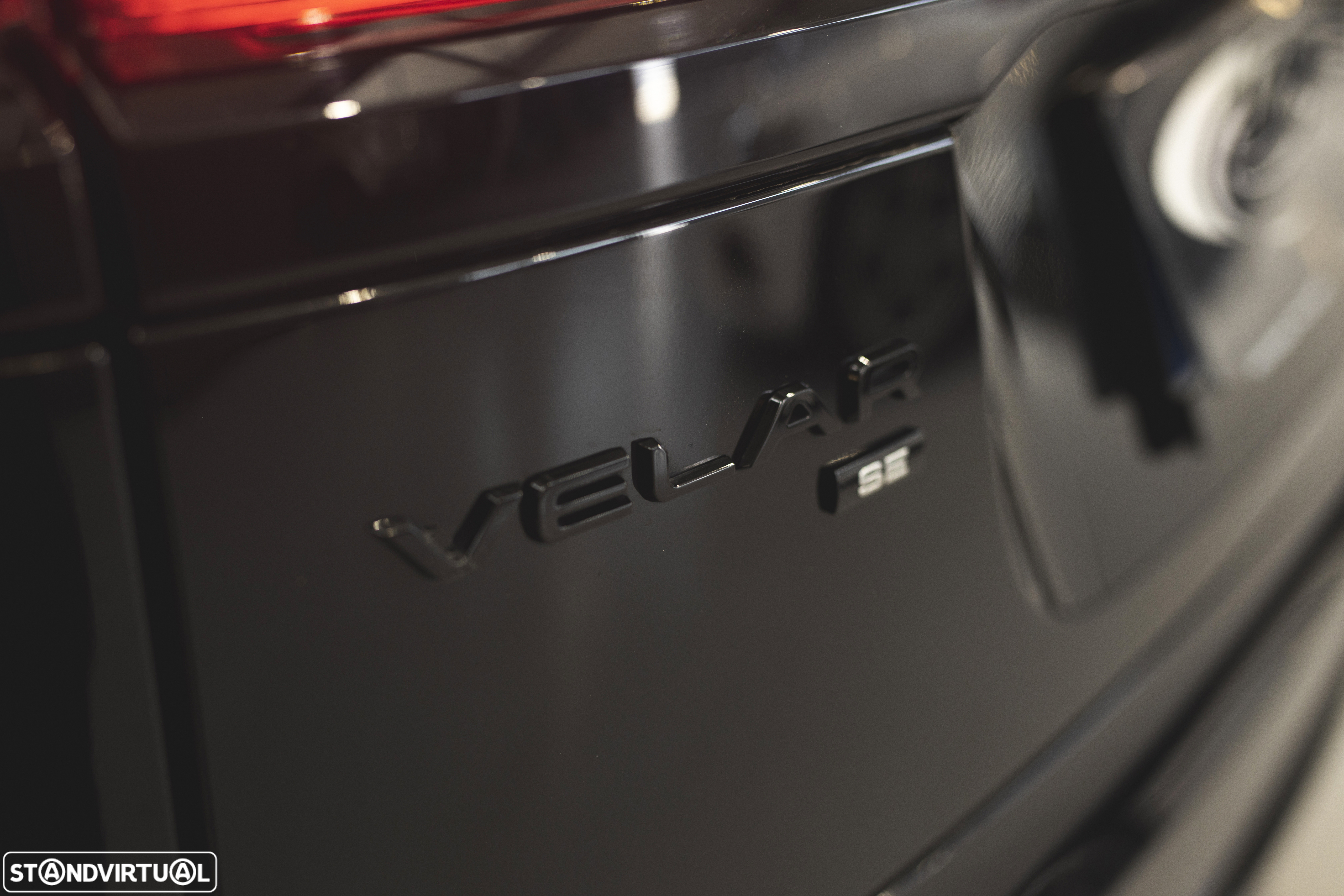 Land Rover Range Rover Velar D200 Dynamic SE - 14