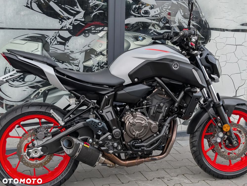 Yamaha MT - 10