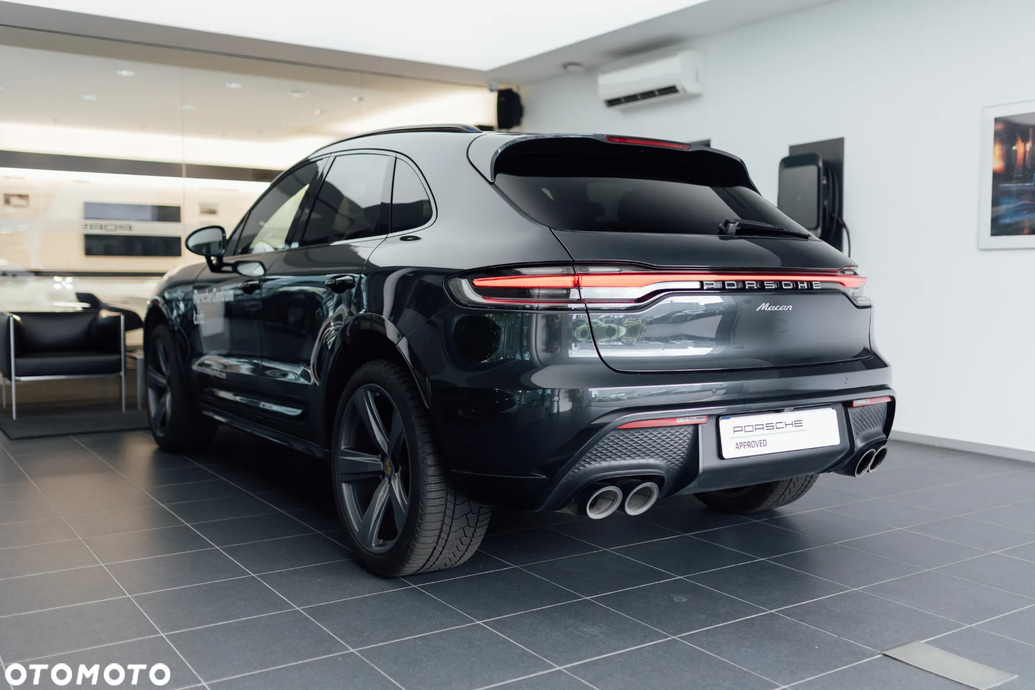 Porsche Macan Standard - 14