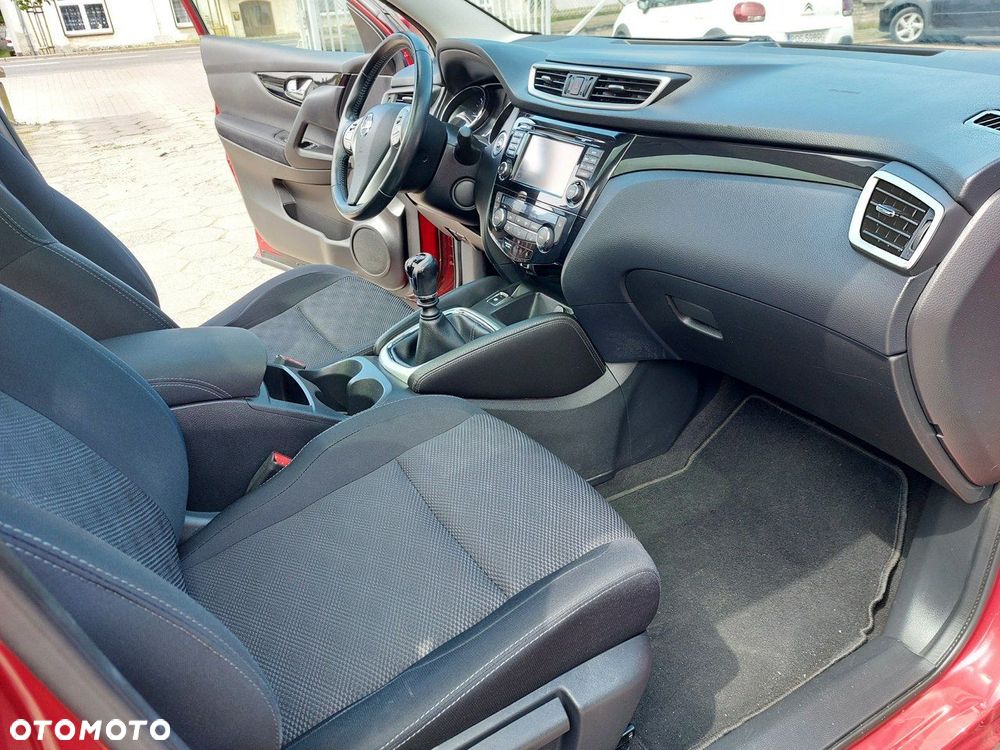 Nissan Qashqai - 14