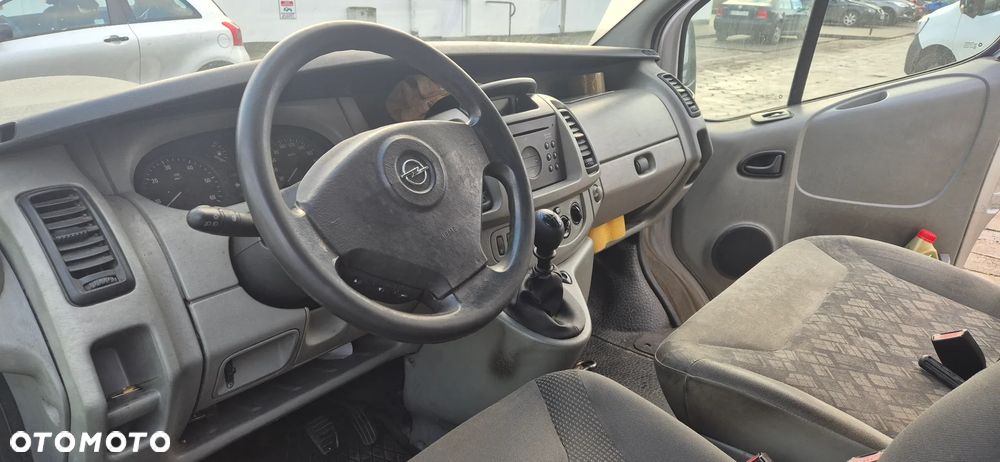 Opel Vivaro - 4