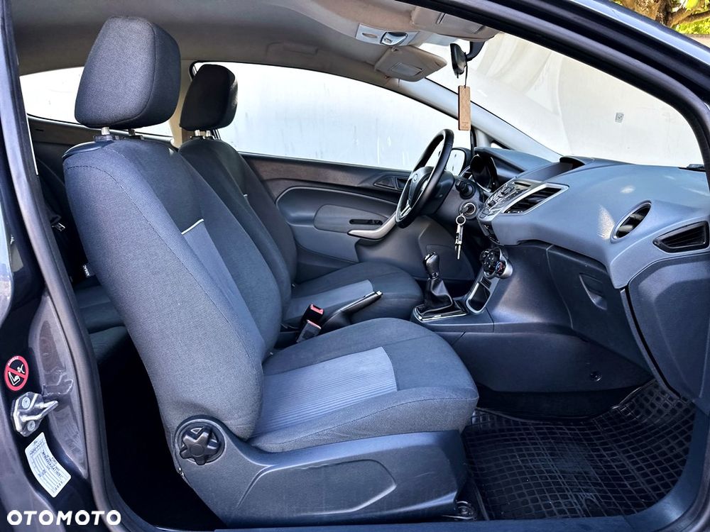 Ford Fiesta 1.6 TDCi DPF Gold X - 29