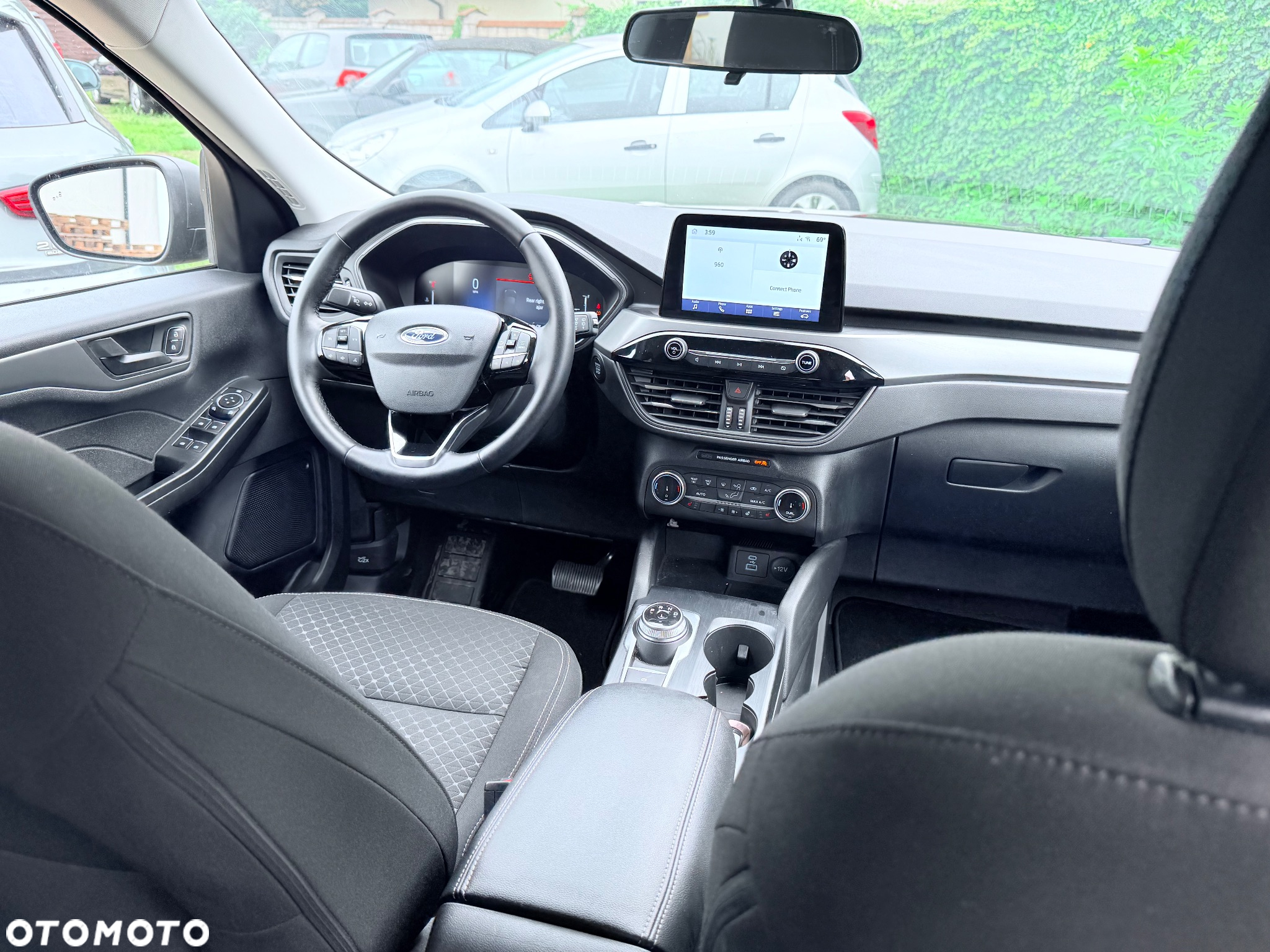 Ford Kuga - 8