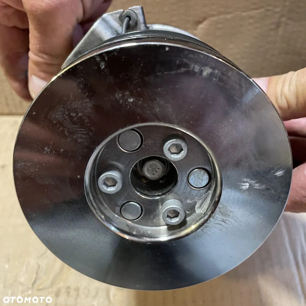 Sprężarka klimatyzacji Suzuki SX4 S-Cross 1.4 TB Hyb 2022 OE - 3