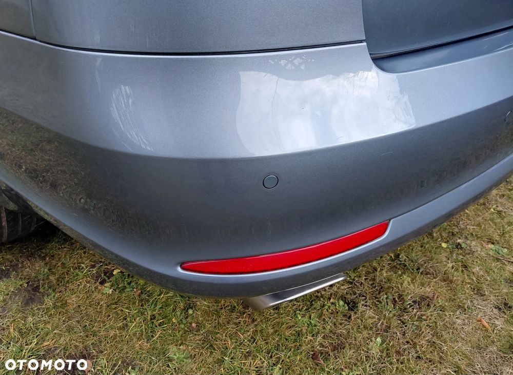 Skoda Octavia 1.6 Team Edition - 10