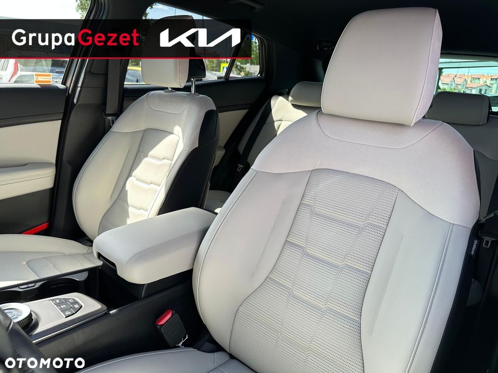 Kia Sportage 1.6 T-GDI HEV Black Edition 2WD - 13
