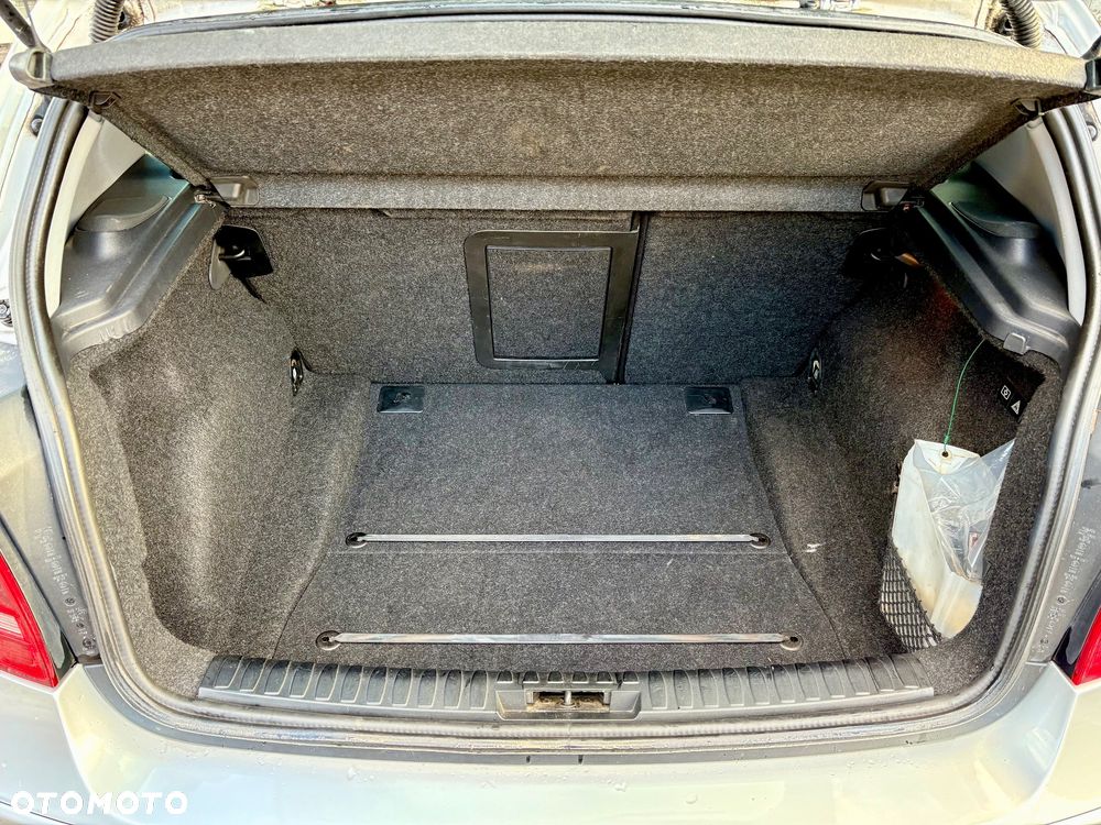 BMW Seria 1 118d - 14