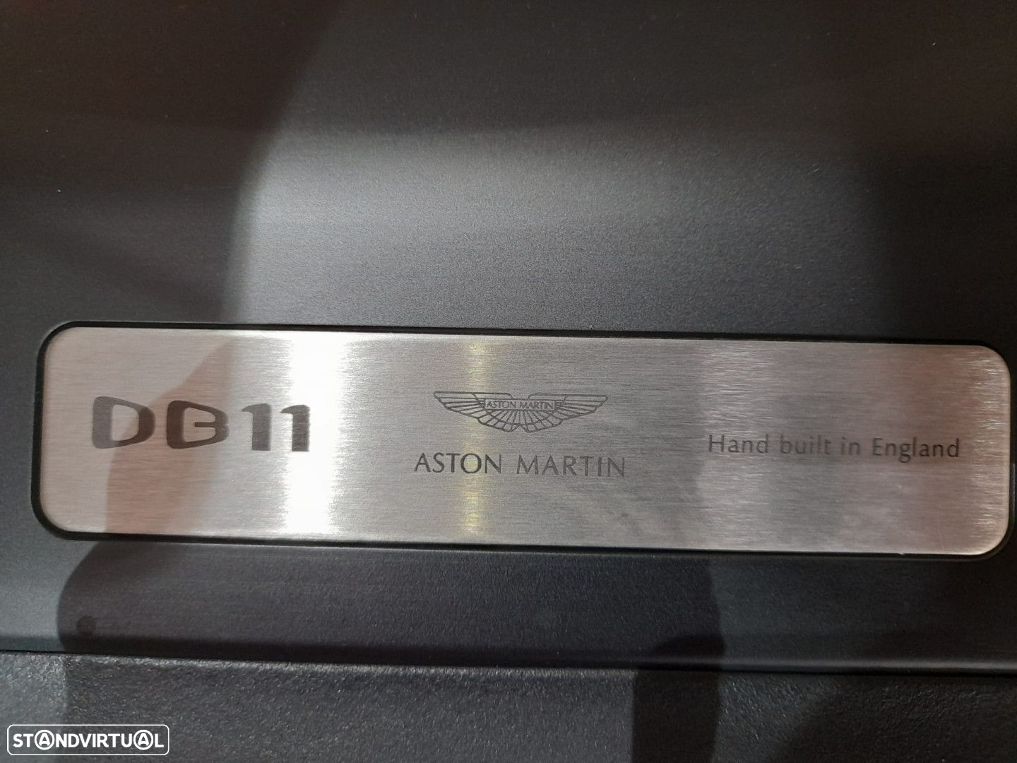 Aston Martin DB11 Coupé V12 Auto - 12