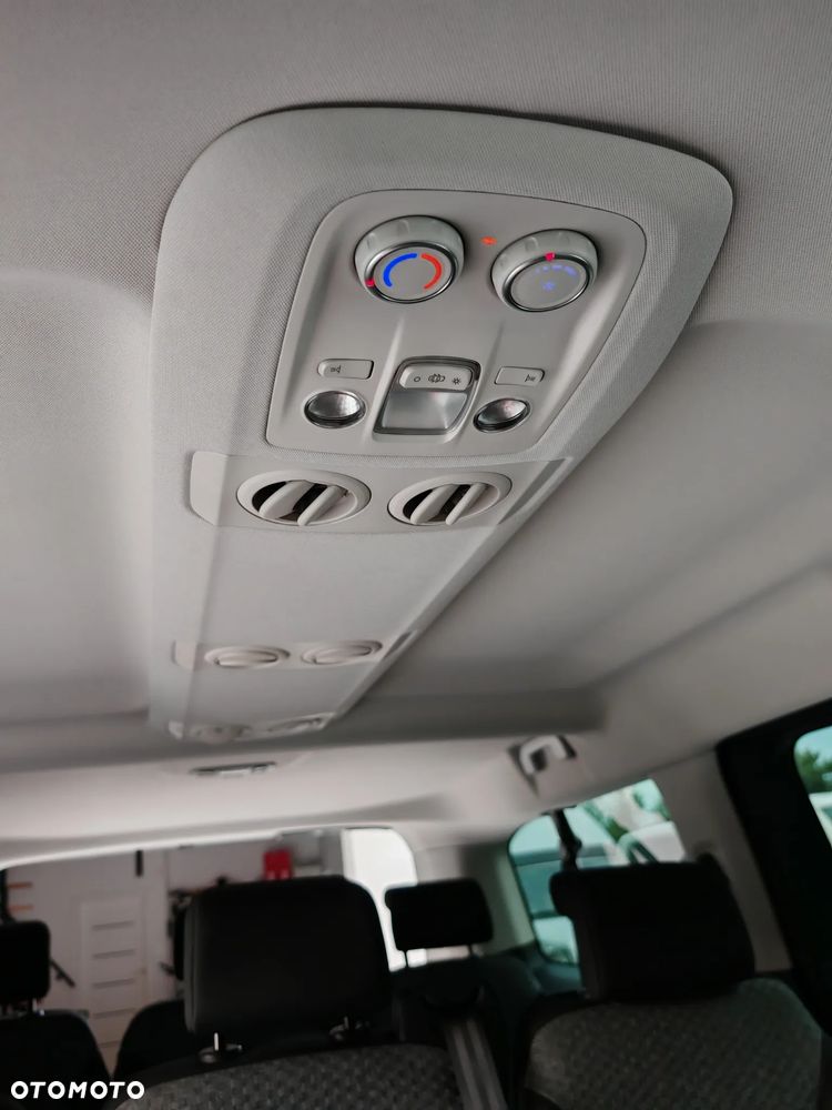 Peugeot Traveller 2.0 BlueHDi Long Business VIP EAT8 - 18