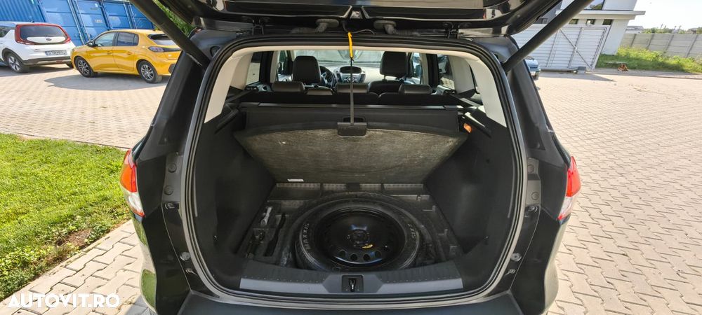 Ford Kuga 2.0 TDCi Powershift 4WD Titanium - 18