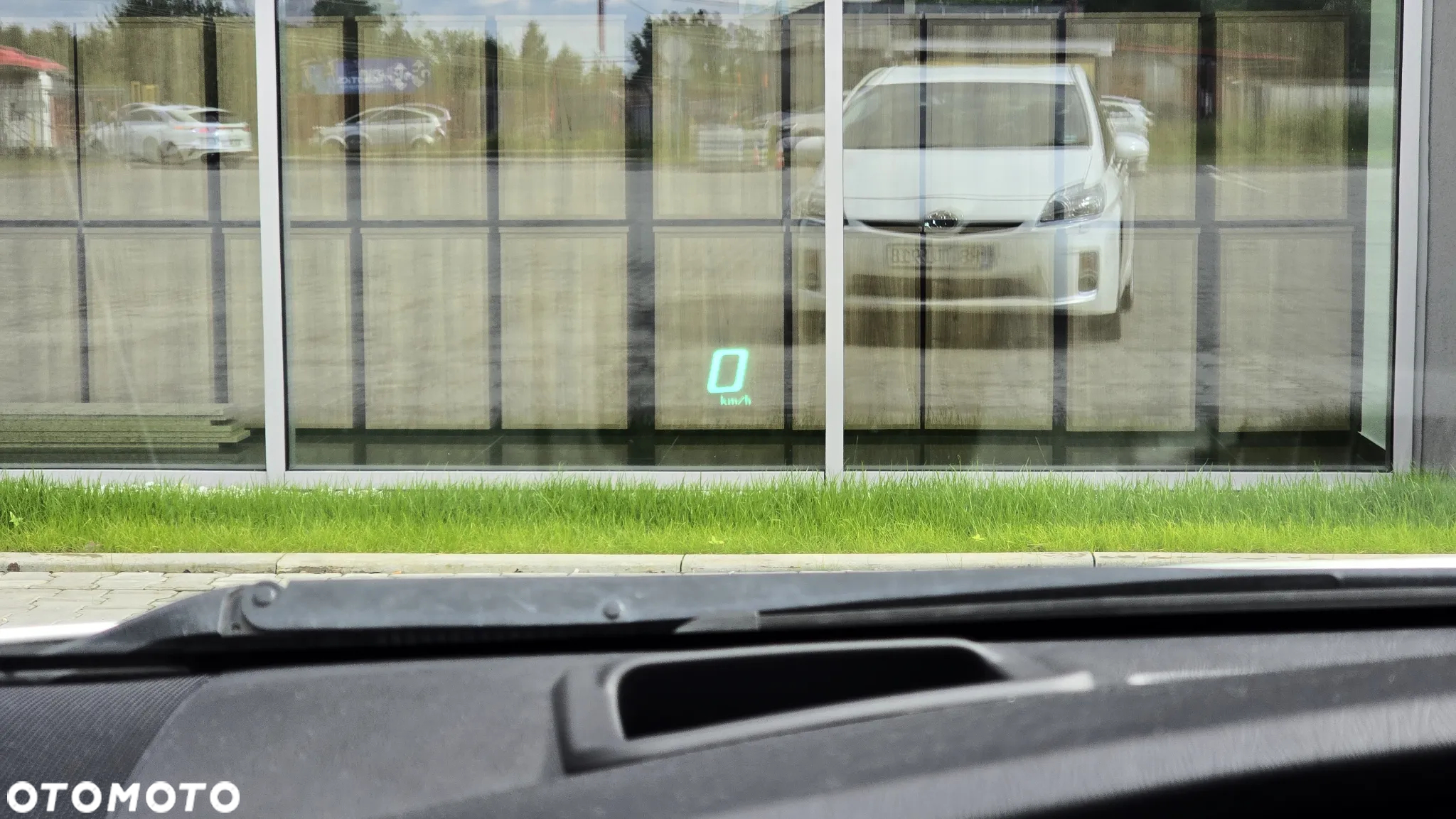 Toyota Prius - 11