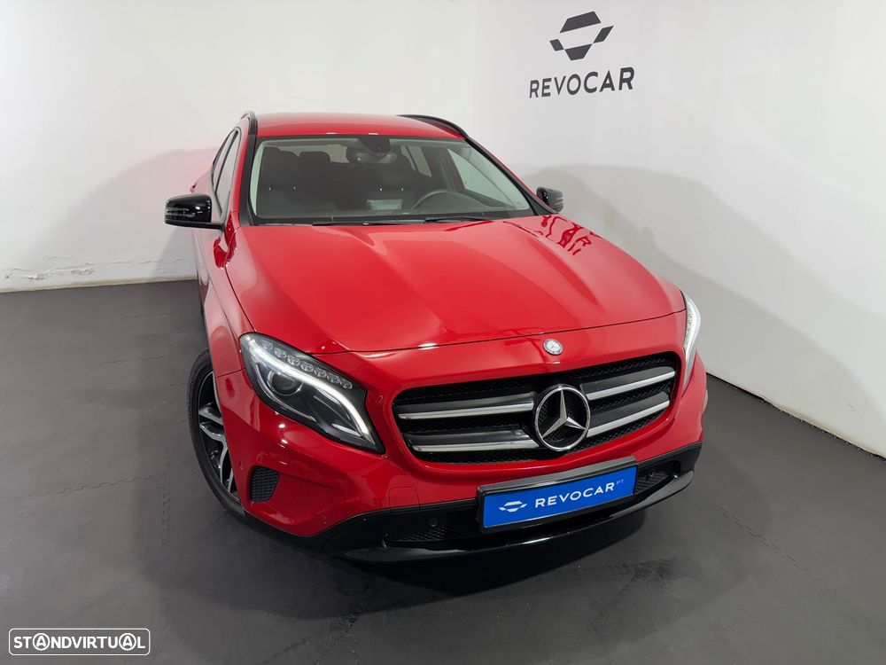 Mercedes-Benz GLA 180 d AMG Line - 3