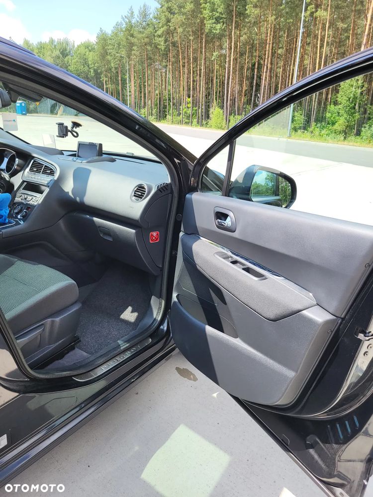 Peugeot 5008 - 20