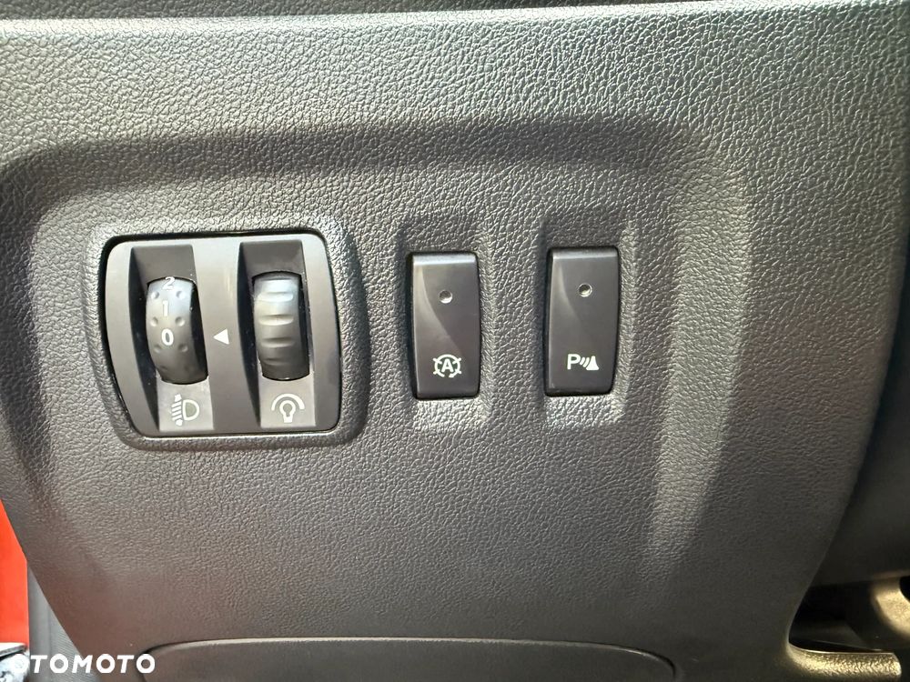 Renault Captur 1.2 Energy TCe Limited EDC - 25