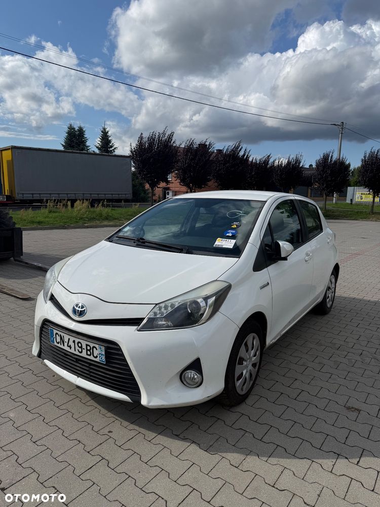 Toyota Yaris - 1