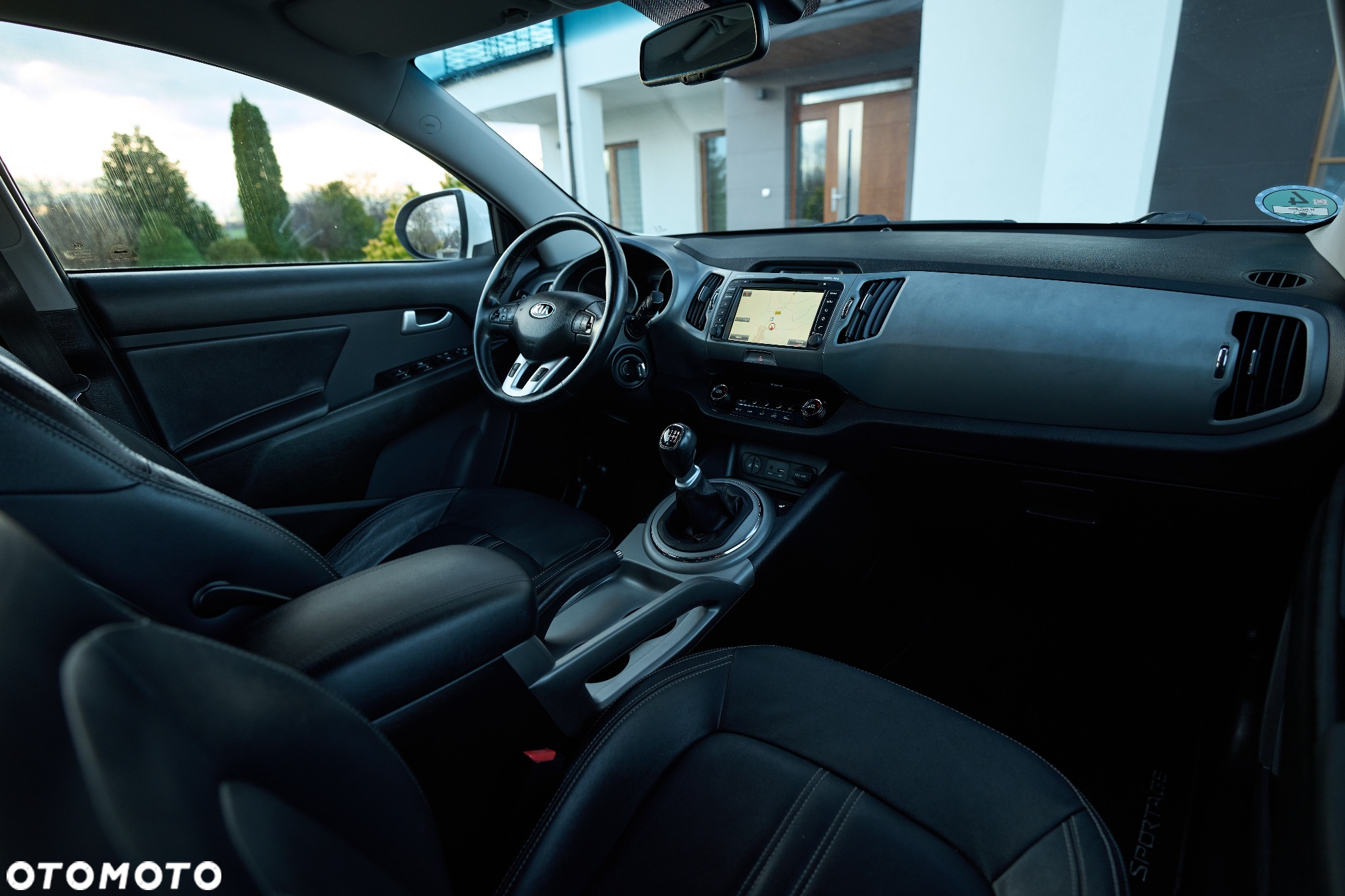 Kia Sportage 1.6 GDI 2WD Dream-Team Edition - 30