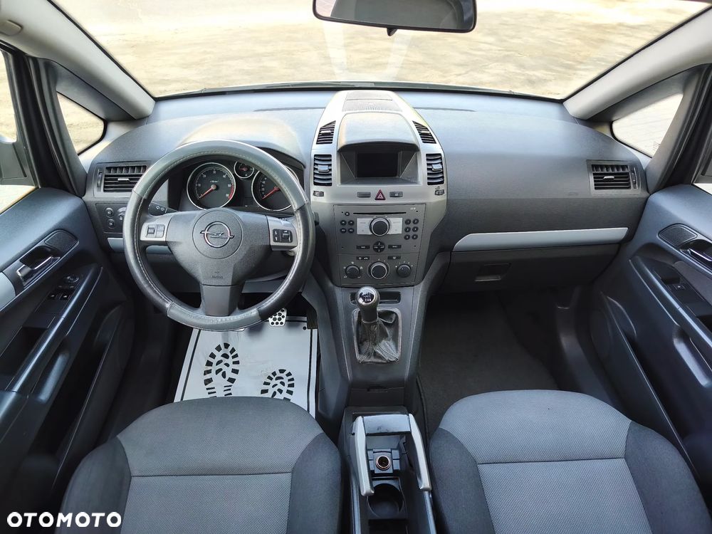 Opel Zafira 1.9 CDTI Enjoy - 34