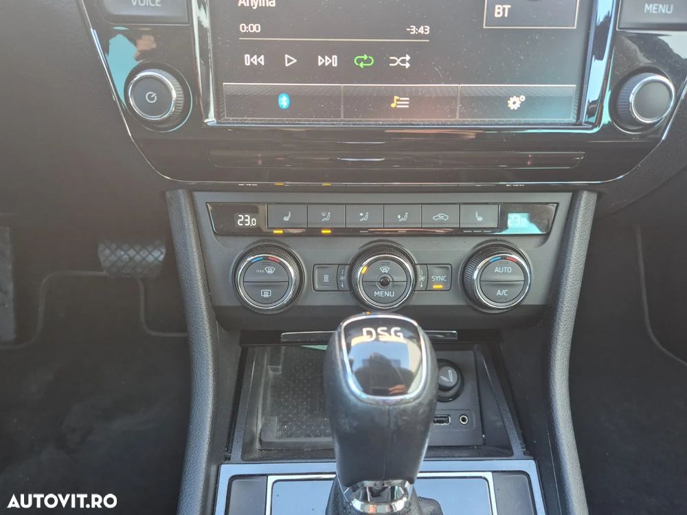 Skoda Superb 1.6 TDI DSG Style - 15