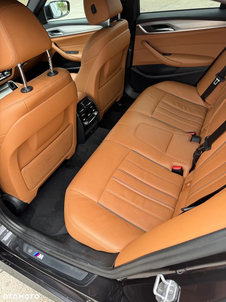 BMW Seria 5 530d xDrive M Sport sport - 16