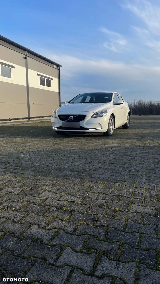 Volvo V40 D4 Inscription - 3