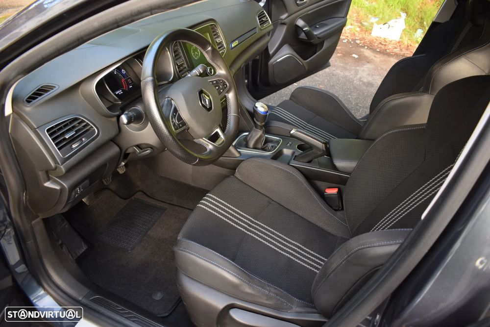 Renault Mégane Sport Tourer 1.5 Blue dCi GT Line - 6