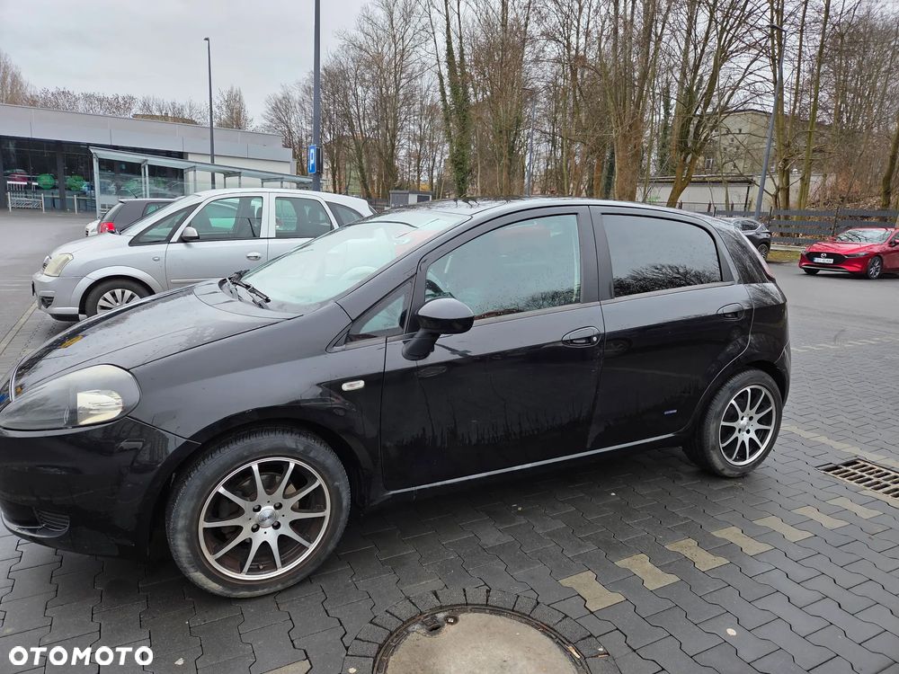 Fiat Grande Punto 1.4 8V Dynamic - 1